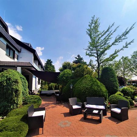 Dreispitz -B&B-Hotel Garni Hofheim am Taunus Exterior foto