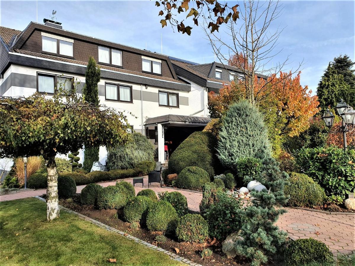 Dreispitz -B&B-Hotel Garni Hofheim am Taunus Exterior foto